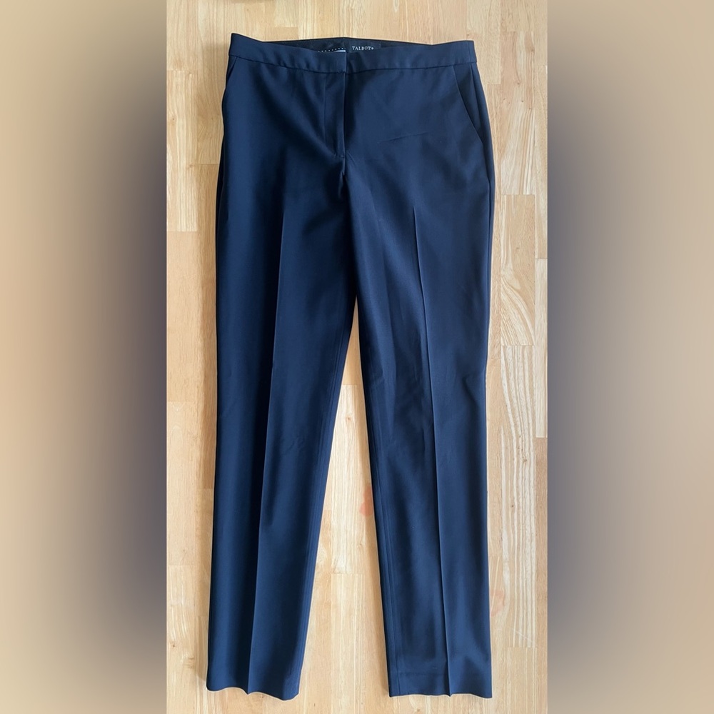 Talbots Black Wool Blend Slim Straight Leg Dress Pants Size 2 Career Workwear